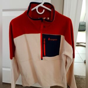 Cotopaxi Red and Cream Fleece Pullover